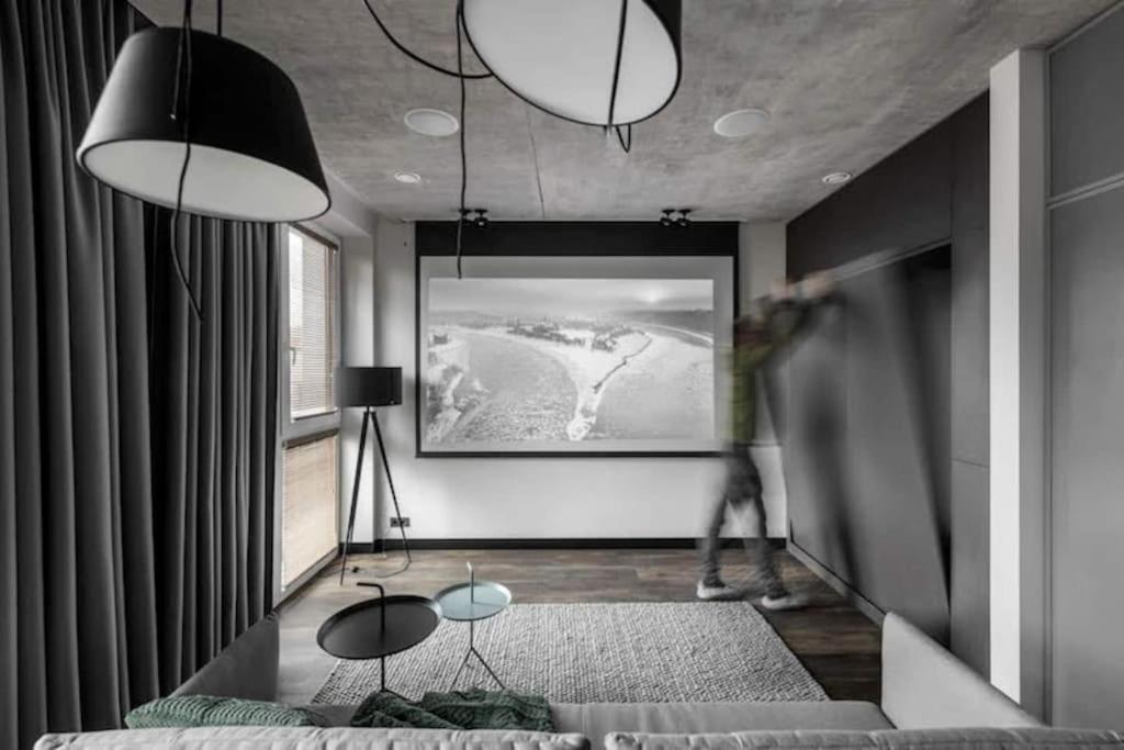 Boutique With Free Parking & Ac Huoneisto Kaunas