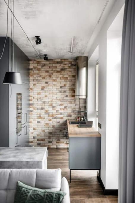 Huoneisto Boutique With Free Parking & Ac